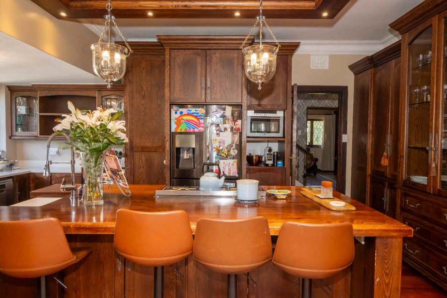 5 Bedroom Property for Sale in Walmer Eastern Cape